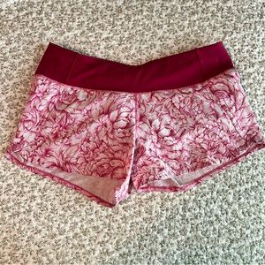 Lululemon 🍋shorts sz 8